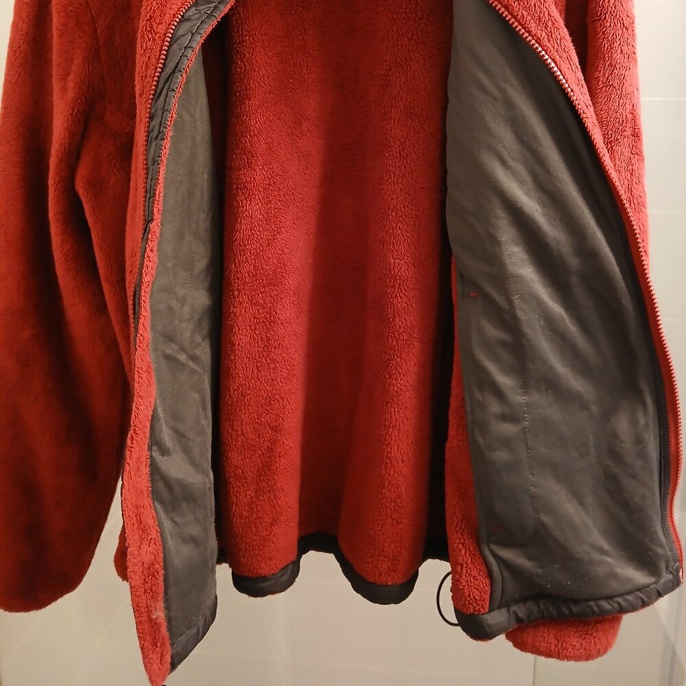 The North Face Raspberry Fleece Zip-up Jacket - Picture 6 of 9